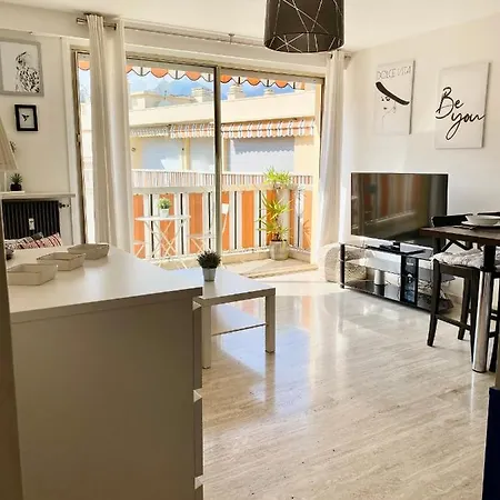 Apartament Apt Cosy Central Avec Parking Couvert Mentona